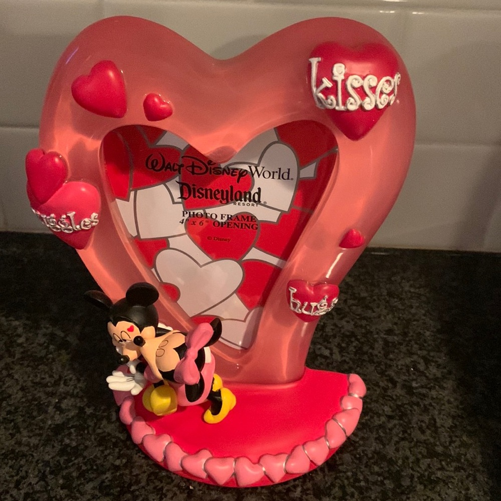 New Disneyland heart frame